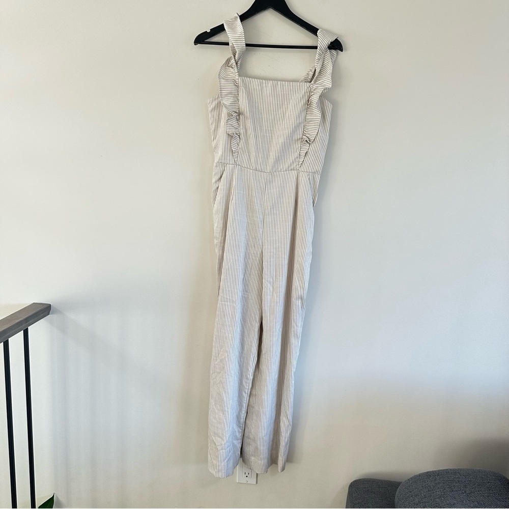 GAP Apron Ruffle Jumpsuit Neutral Stripes Size 6 Tall - Picture 3 of 12